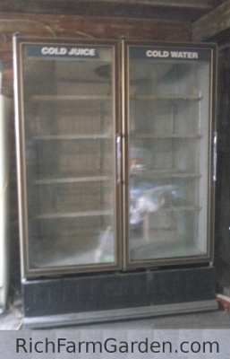 Double glass door commercial cooler